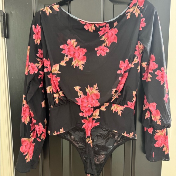 Free People Intimately Undercover Floral Layered Bodysuit NWOT - Picture 9 of 9